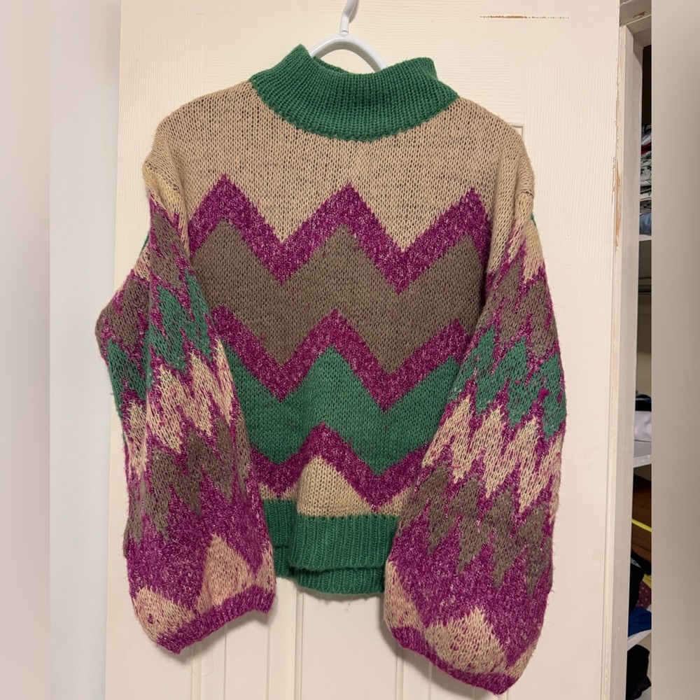 Knit sweater